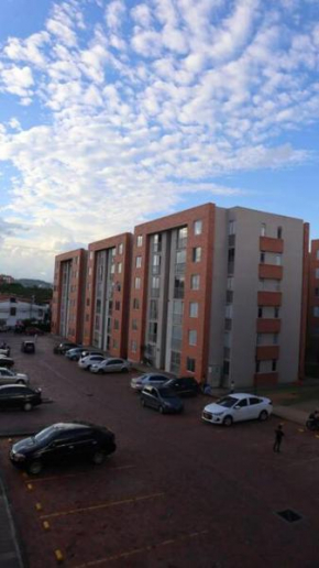 Cómodo Apartamento Amoblado en Condominio